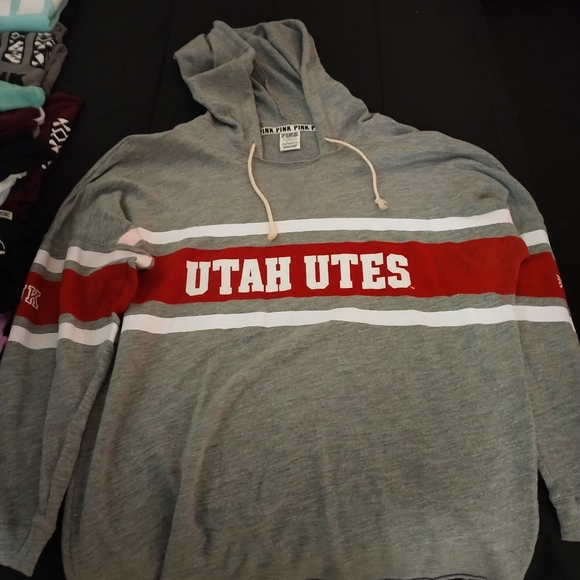 Victoria secret PINK tops - Picture 15 of 16